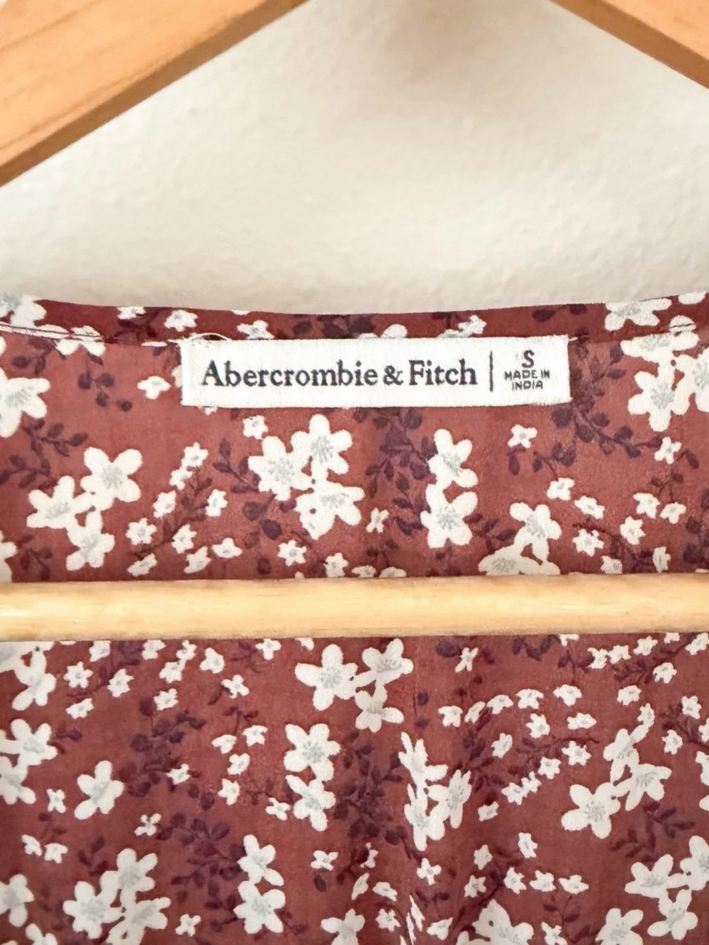 Abercrombie & Fitch beautiful abercrombie